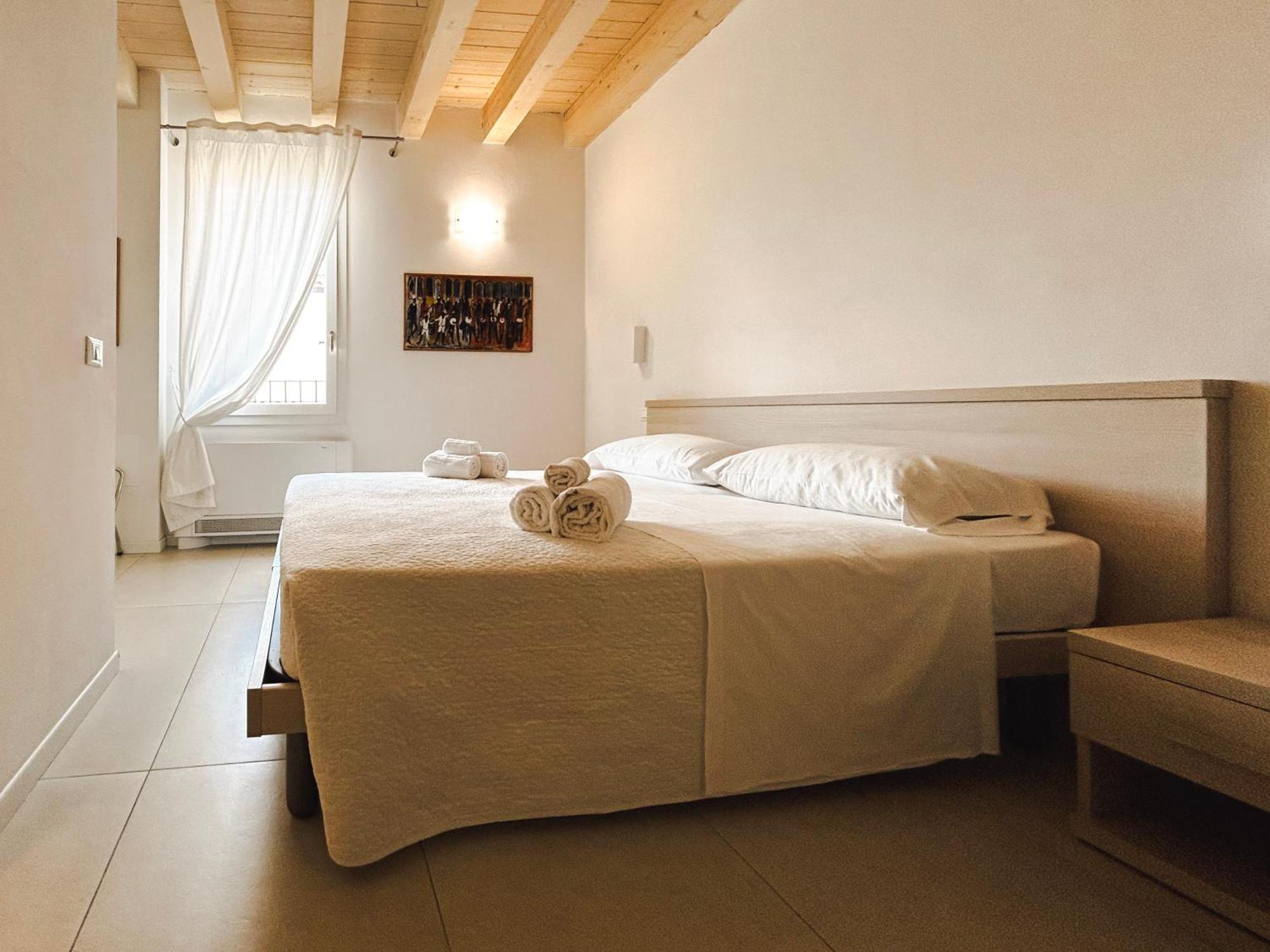 Via Poma Rooms Verona Exterior foto